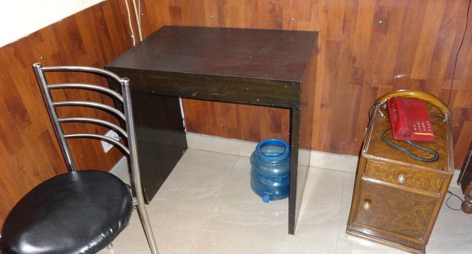 Hotel Sareen Villa, New Delhi 4